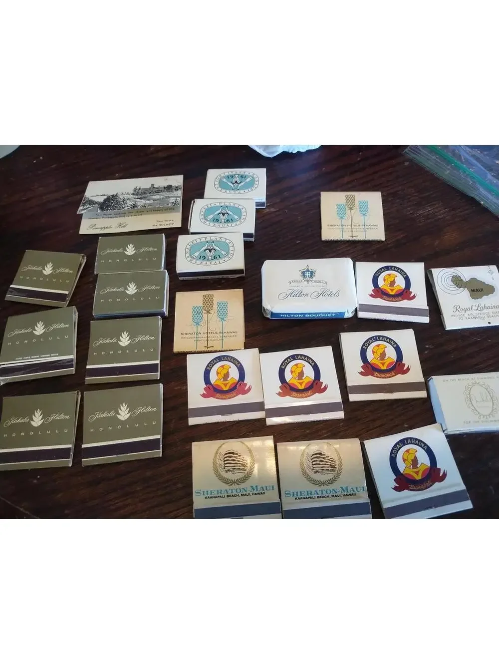 1960s Hawaiian resorts matchbooks